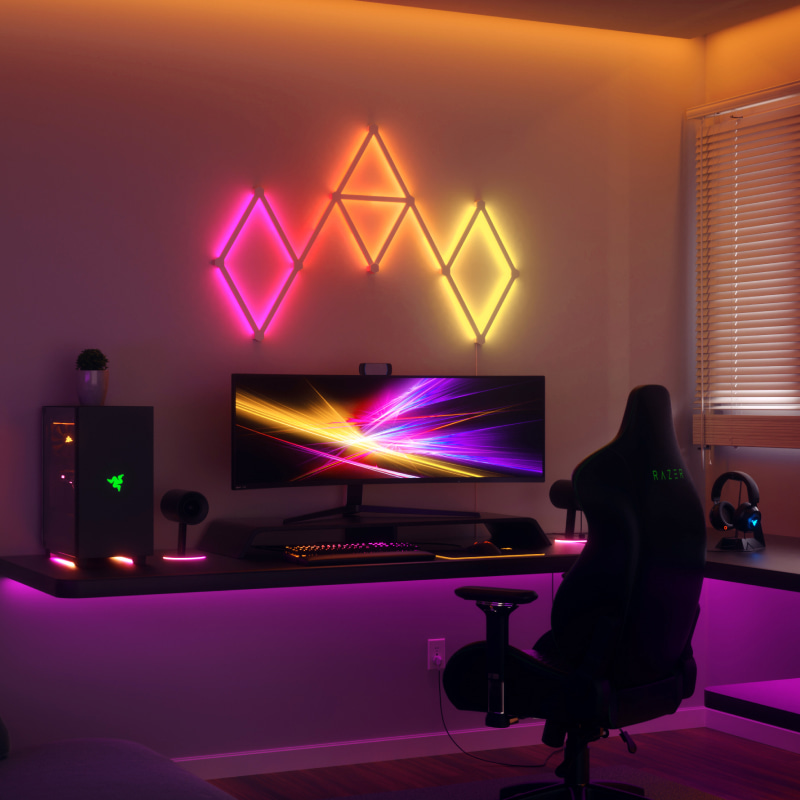 Nanoleaf 4D | Screen Mirror Camera and Smart LED Lightstrip